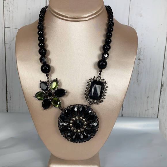 Premier Designs Necklace Black Green Beads Flower Brooch Rhinestone Crochet - Picture 5 of 7